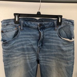 American Eagle Jeans 38x30 Airflex Plus Athletic Fit Blue Light Wash Denim